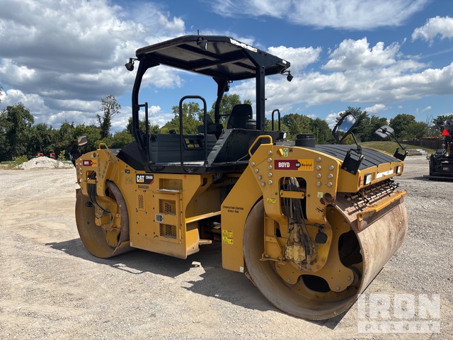 COMPACTADOR 2017 CATERPILLAR CB66B