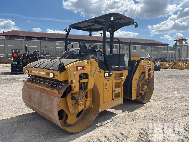 COMPACTADOR 2017 CATERPILLAR CB66B
