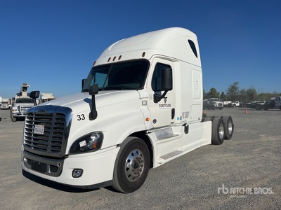2018 Freightliner Cascadia 125 6x4 Tracteur Routier Couchette
