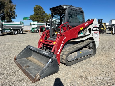 2023 Takeuchi TL12R-2 Oruga cargadora compacta