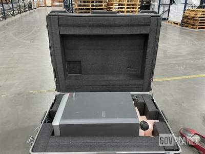 Paper Shredder w/Storage Case
