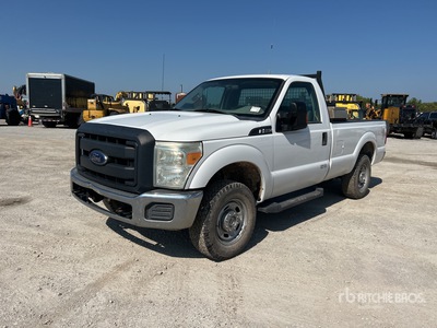 2013 Ford F-250 4x4 Pick Up