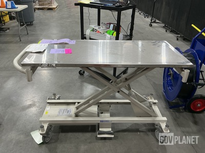 Olympic Veterinary Examination Table