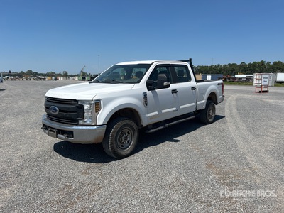 2019 Ford F-250 XL 4x4 Crew Cab Pickup