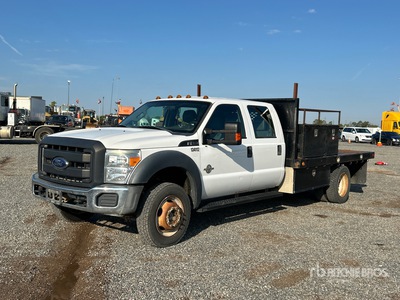 2015 Ford F-550 XL 4x4 Crew Cab Flatbed Truck