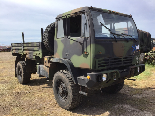 1998 Stewart & Stevenson M1078 LMTV 4x4 Cargo Truck