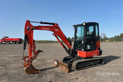 2022 Kubota KX033-4 を見 Mini Excavator