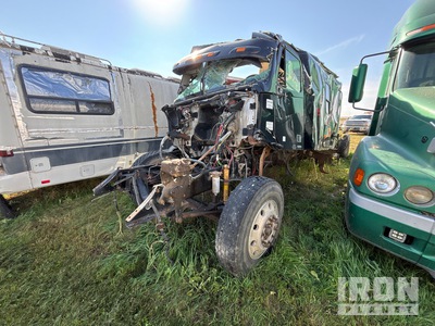 2006 Freightliner Columbia 120 6x4 T/A Sleeper Truck Tractor