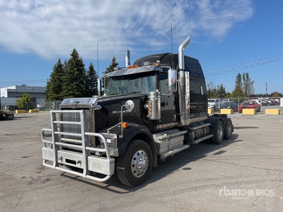 2022 Western Star 4900FA 6x4 T/A Sleeper Truck Tractor