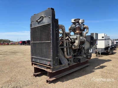 2013 Onsite Energy  DP00550D6SRAH1484 550 kW Skid-Mounted 発電機セット (250-749 kw/310-950 kva)