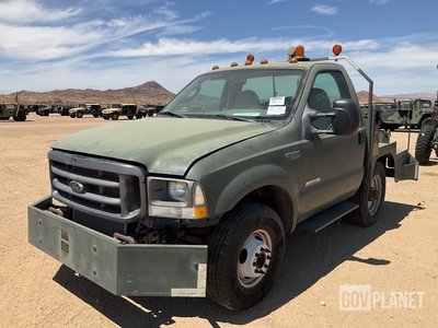 2003 Ford F-350 Super Duty Aircraft Pushback Tractor