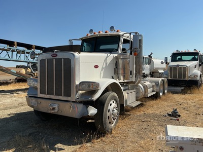 2015 Peterbilt 389 6x4 T/A Day Cab Truck Tractor