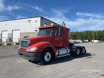 2004 Freightliner Columbia 120 T/A Day Cab Truck Tractor (Inoperable)