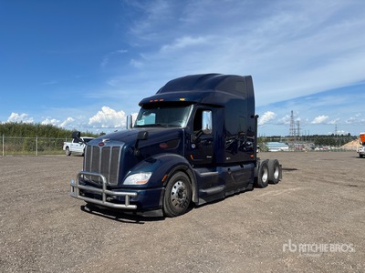 2022 Peterbilt 579 6x4 Cabeza Tractora Cabina Dormitorio