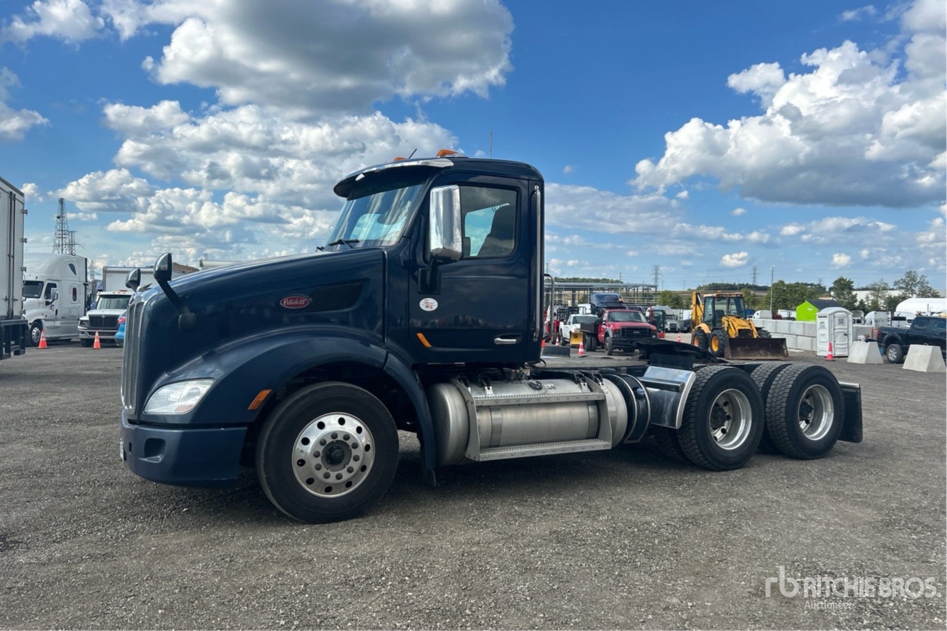 2021 Peterbilt 579 Cabeza Tractora Cabina Corta