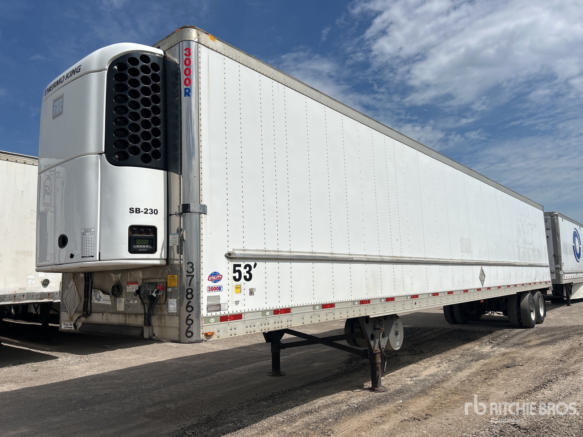 2016 Utility 3000R 53 ft x 102 in T/A Refrigerated Trailer
