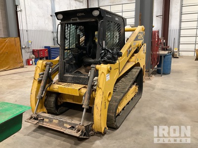 2021 Gehl VT320 Compact Track Loader (Inoperable)
