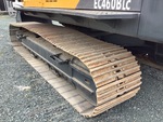 Undercarriage with Right Track Shoes