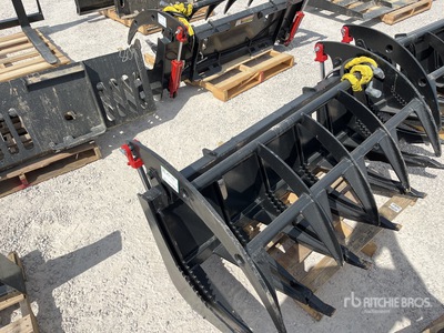Mid-State E-Series 60 in Skid Steer Grapple