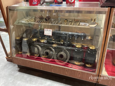 Quantity of antique car lanterns and valves stems