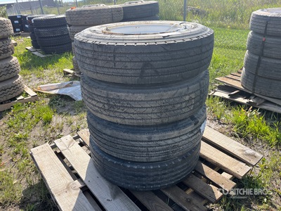 Quantity of (4) Roadx 235/75R17.5 Opony (Unused)