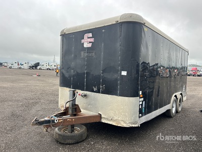 2013 Charmac 16 ft T/A Remorque fermée