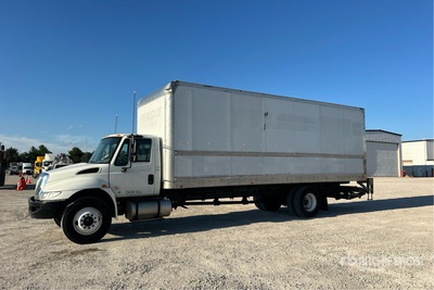 2019 International 4300 4x2 Van Truck