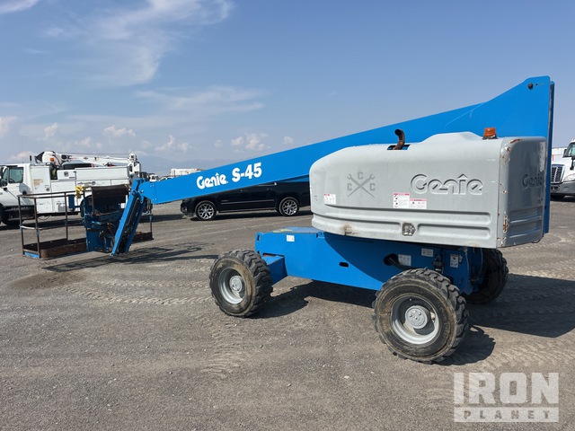 ELEVADOR TELESCóPICO 2019 GENIE 4WD S45