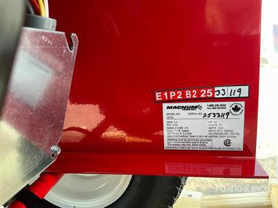 Magnum 4000 Pressure Washer