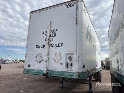 1986 Great Dane 28 ft x 102 in S/A Van Trailer