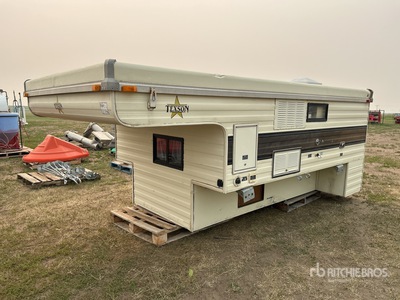 11 ft Truck Camper