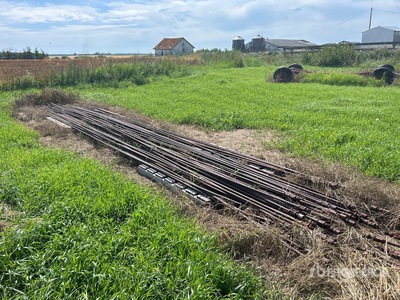 Quantity of (68) 25 ft Saugerstangen
