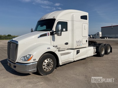 2019 Kenworth T680 6x4 T/A Sleeper Truck Tractor