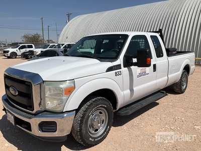 2016 Ford F-250 XL 4x2 Extended Cab Pickup