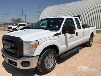 2015 Ford F-250 XL 4x2 Extended Cab Pickup