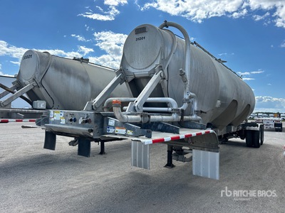 2012 Heil 1040 cft T/A Pneumatic Bulk Trailer