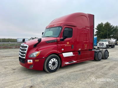 2018 Freightliner Cascadia 126 6x4 Sleeper Truck Tractor