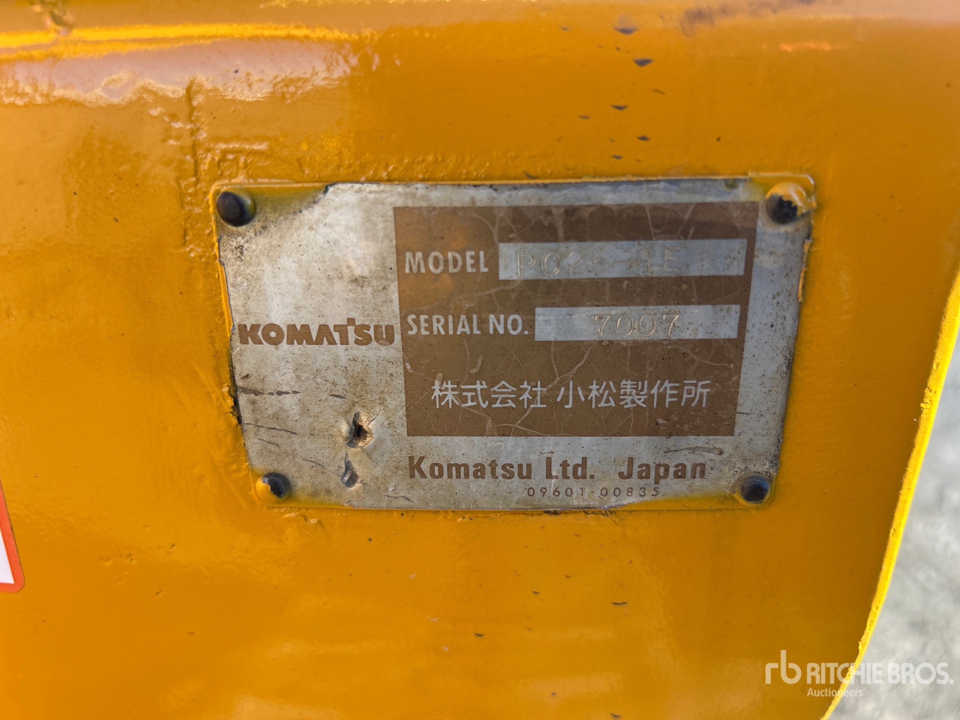 1995 Komatsu PC25-1E Hammer Stick Mini Excavator