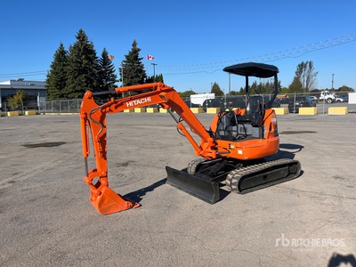 2000 Hitachi EX30U Minikoparka