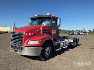 2016 Mack CXU613 6x4 Pinnacle T/A Day Cab Truck Tractor