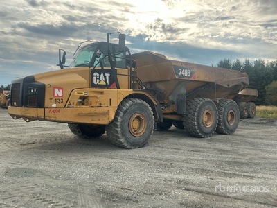 2015 Cat 740B Articulated Dump Truck