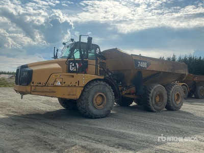 2015 Cat 740B Articulated Dump Truck