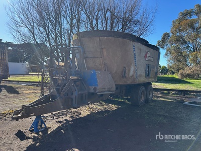 2018 Penta 8030 Feed Mixer