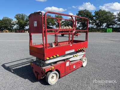 2007 MEC 2033ES Electric Scissor Lift