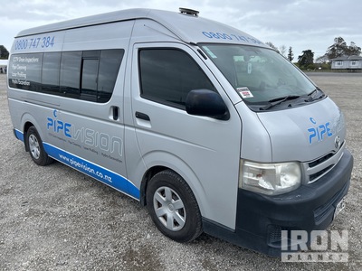 2013 Toyota Hiace Cargo Van
