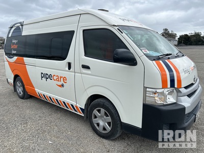 2014 Toyota Hiace Cargo Van