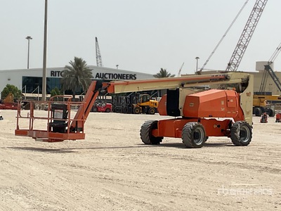 2012 JLG 800 AJ 4WD Diesel ブームリフト