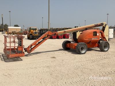 2010 JLG 600AJ 4WD Diesel Articulating Boom Lift