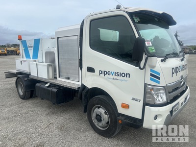 2022 Hino 300 921 1500 L 4x2 Camion cisterna de agua