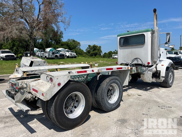 CAMIóN CHASIS 2015 PETERBILT 365